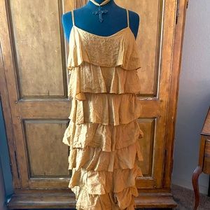 NWT made in Italy Suzy D London Tiered Maxi